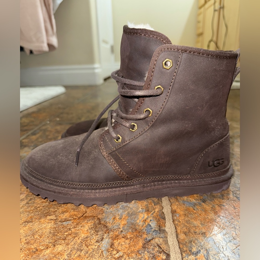 Men’s neumel Ugg boot